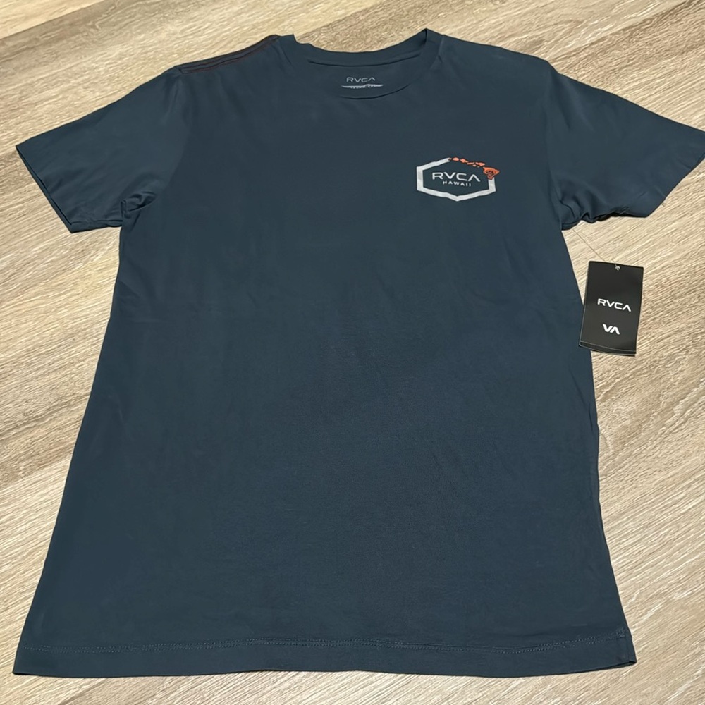 🆕 with tags RVCA Adult Vintage Wash Tee in Midnight Blue, Size Small